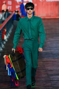 Look 8