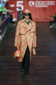 Look 5
