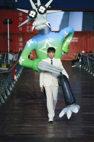 Look 2
