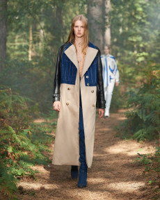Look 3