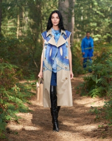 Look 8