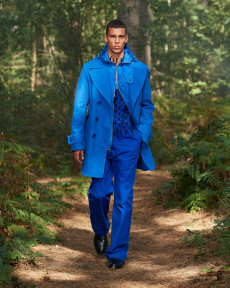 Look 10