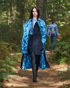 Look 12