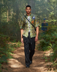 Look 19