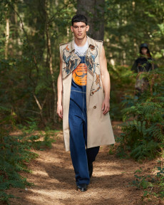 Look 27