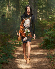 Look 28