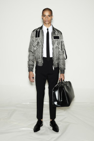 Look 3
