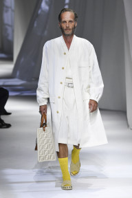 Look 17
