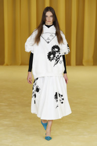 Look 24