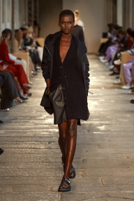 Look 22