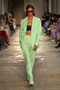 Look 33