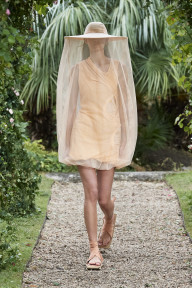 Look 3