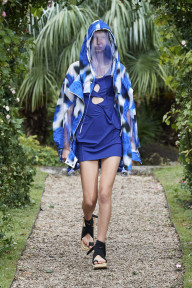 Look 4