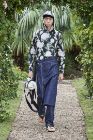 Look 23