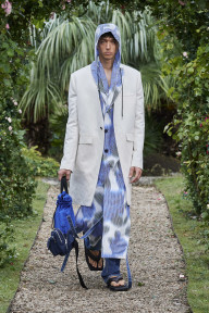 Look 29