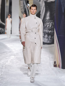 Look 22