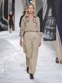 Look 30