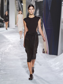 Look 32