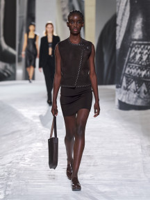 Look 37