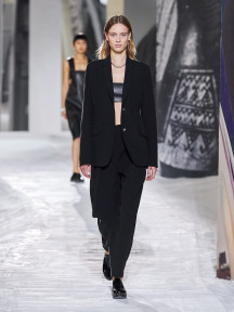 Look 38