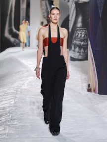 Look 44
