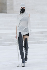 Look 1