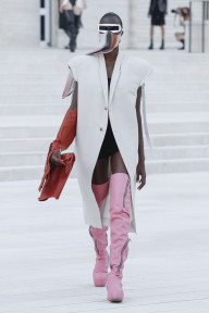 Look 4