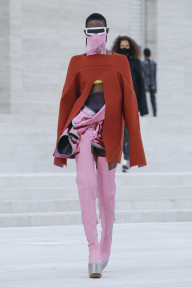Look 11