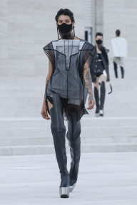 Look 14