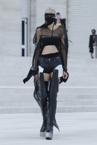 Look 39