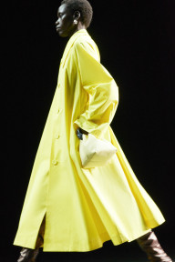 Look 18