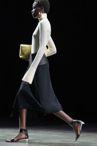 Look 24