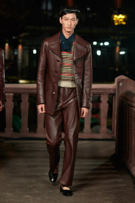Look 44