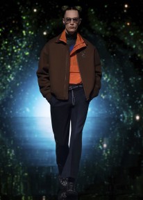 Look 32