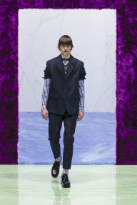 Look 3