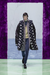 Look 19