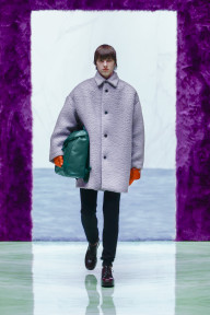 Look 32