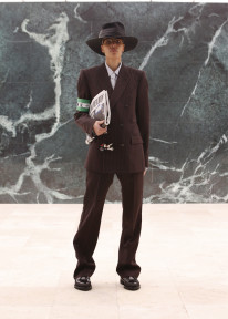 Look 15