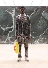Look 17