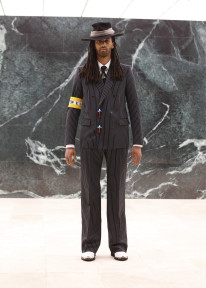 Look 19