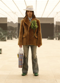 Look 49