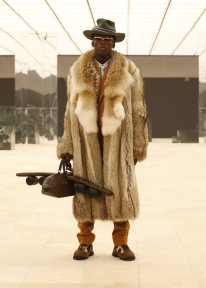 Look 50