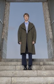 Look 12