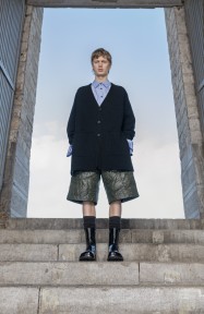 Look 15