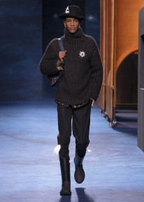 Look 3