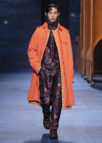 Look 17