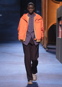 Look 19