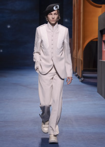 Look 26