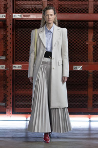 Look 1