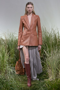 Look 3